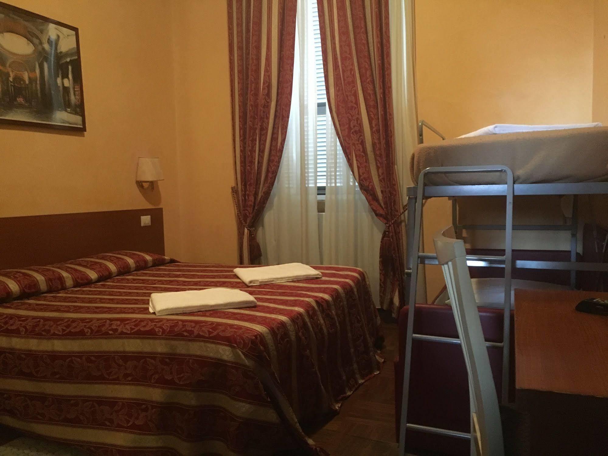 Hotel Divine Rom Eksteriør billede