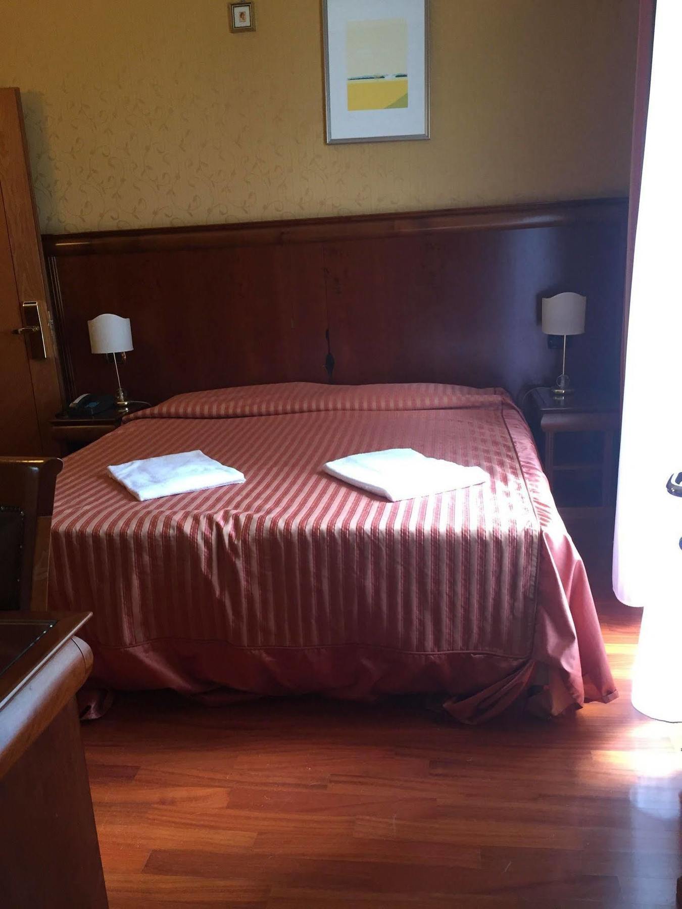 Hotel Divine Rom Eksteriør billede