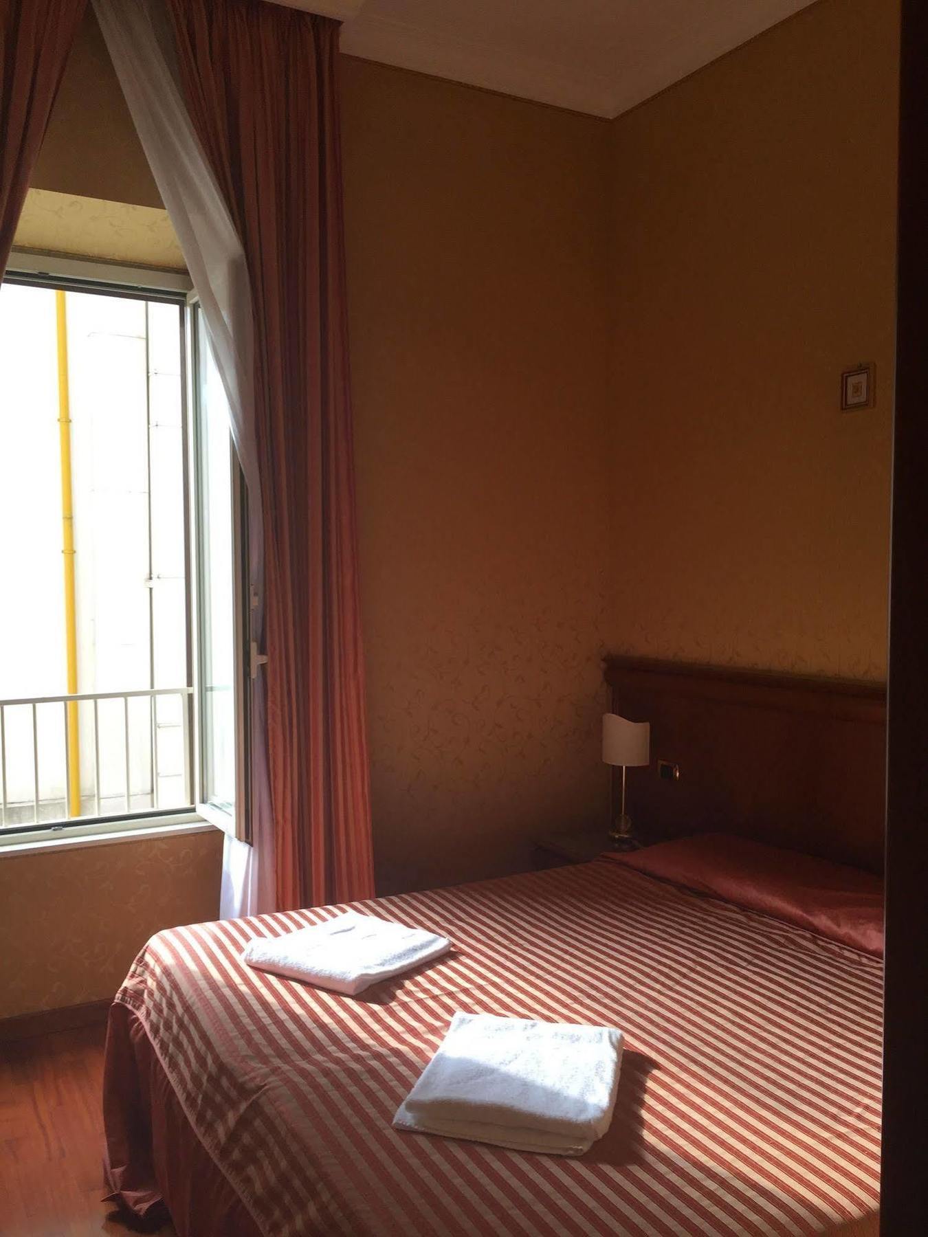 Hotel Divine Rom Eksteriør billede