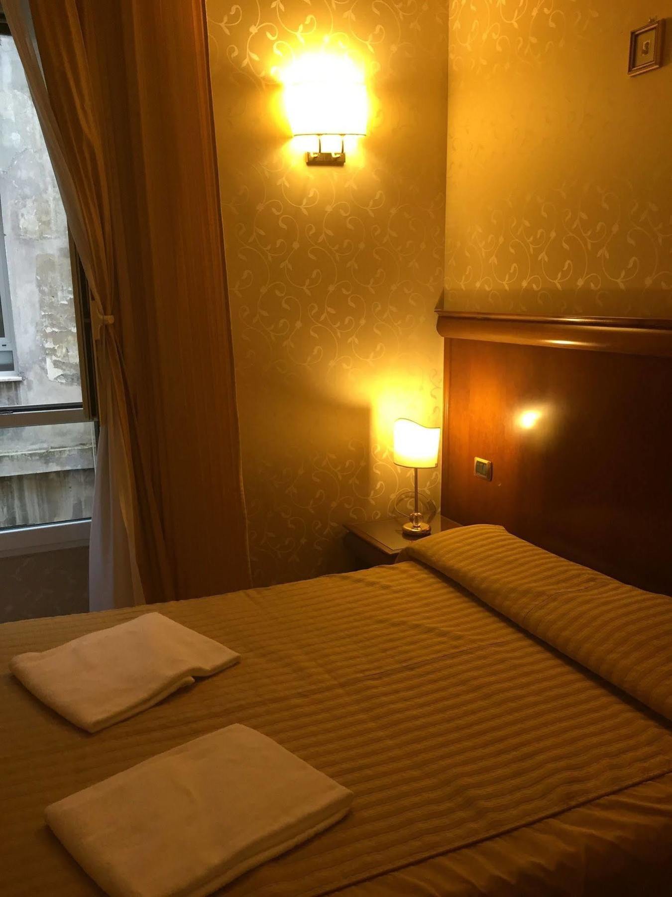 Hotel Divine Rom Eksteriør billede