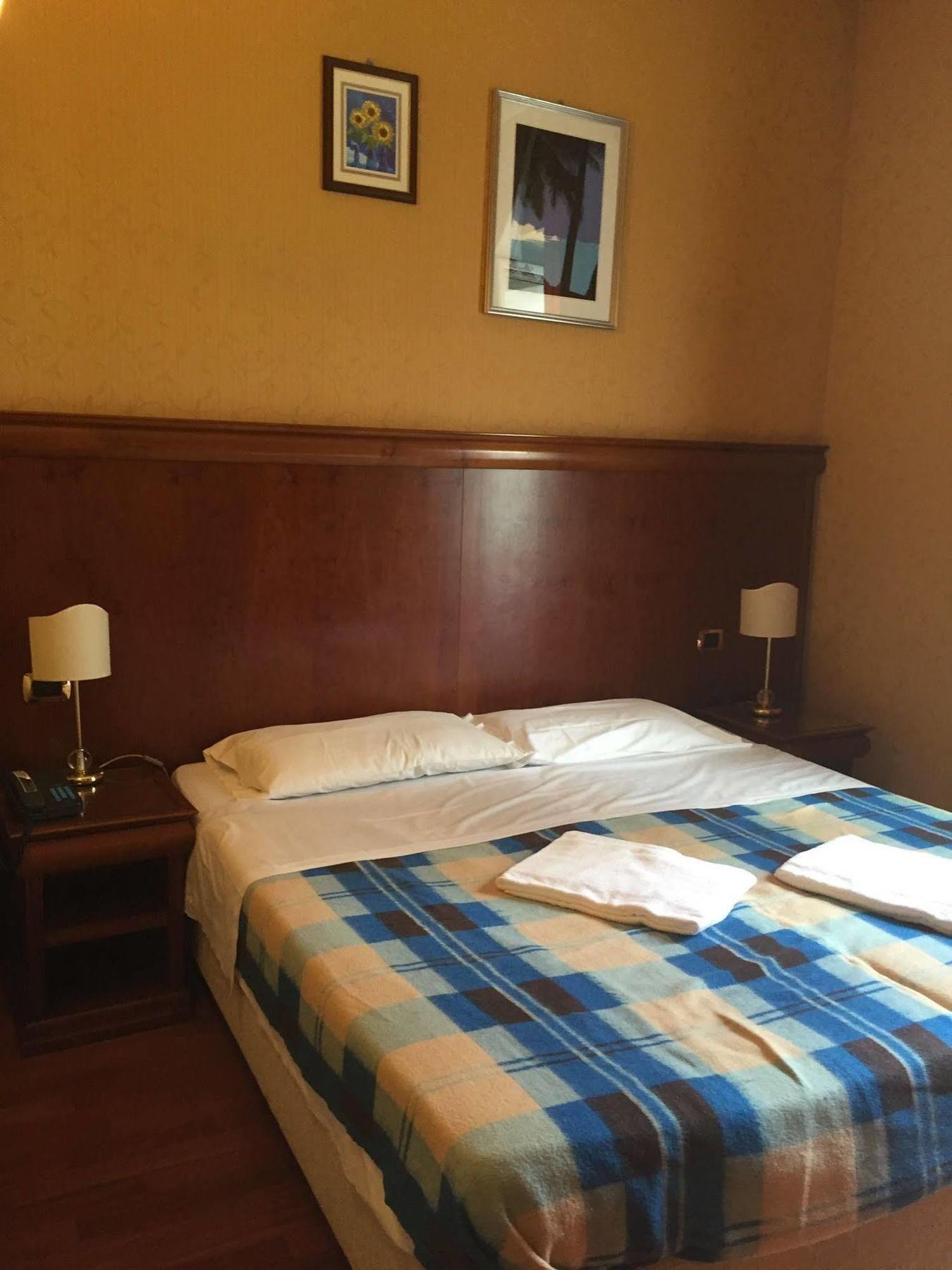 Hotel Divine Rom Eksteriør billede
